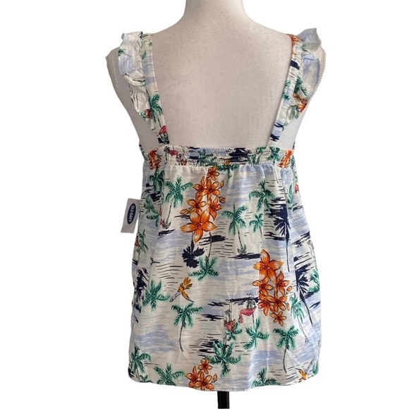✨NEW Old Navy Hawaiian Top✨ - Picture 6 of 8